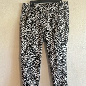 Van Heusen Black and Cream Leopard Print Cropped Pants